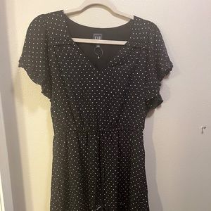 NEW GAP Flutter Sleeve Dress Black with Hearts, Small